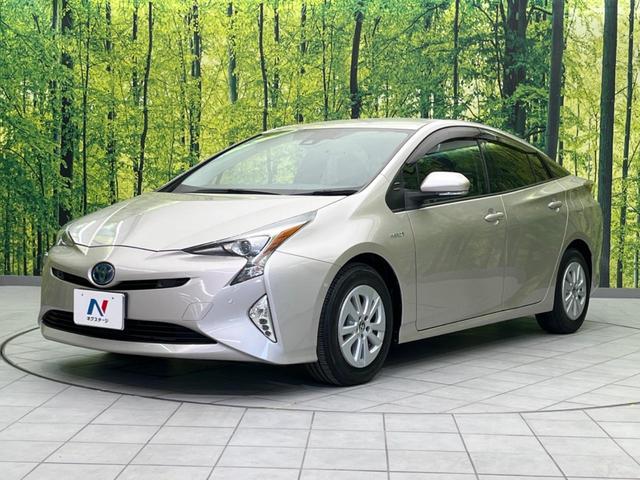 プリウス Sセーフティプラス 純正SDナビ バックカメラ 衝突被害軽減システム レーダークルーズ 禁煙車 ドラレコ コーナーセンサー スマートキー LEDヘッド オートハイビーム 車線逸脱警報 オートライト オートエアコン(28枚目)