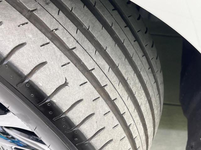 ヴェルファイアハイブリッド Ｚ　プレミア　ガラスルーフ　メーカーナビ　フリップダウンモニター　両側電動スライド　衝突軽減装置　全周囲カメラ　レーダークルーズ　禁煙車　ＥＴＣ　Ｂｌｕｅｔｏｏｔｈ　フルセグ　デジタルインナーミラー　ドラレコ（24枚目）