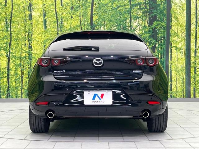 ＭＡＺＤＡ３ファストバック １５Ｓツーリング　全周囲カメラ　衝突被害軽減システム　レーダークルーズ　禁煙車　コーナーセンサー　スマートキー　ＬＥＤヘッド　ビルトインＥＴＣ　オートハイビーム　車線逸脱警報　オートライト　デュアルエアコン（15枚目）