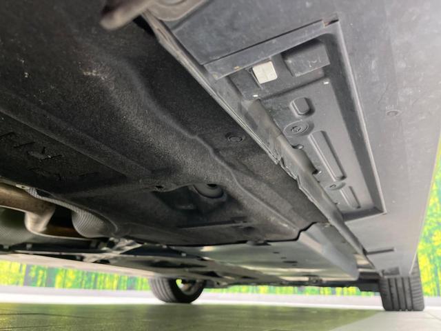 ＭＡＺＤＡ３ファストバック １５Ｓツーリング　全周囲カメラ　衝突被害軽減システム　レーダークルーズ　禁煙車　コーナーセンサー　スマートキー　ＬＥＤヘッド　ビルトインＥＴＣ　オートハイビーム　車線逸脱警報　オートライト　デュアルエアコン（28枚目）