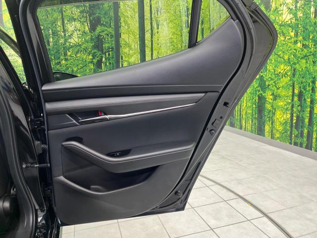 ＭＡＺＤＡ３ファストバック １５Ｓツーリング　全周囲カメラ　衝突被害軽減システム　レーダークルーズ　禁煙車　コーナーセンサー　スマートキー　ＬＥＤヘッド　ビルトインＥＴＣ　オートハイビーム　車線逸脱警報　オートライト　デュアルエアコン（34枚目）