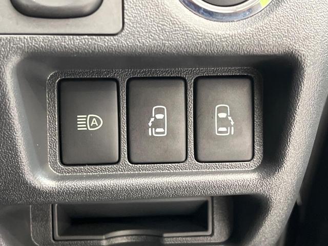 ハイエースバン ロングスーパーGL ダークプライムS 4WD 両側電動ドア 全周囲カメラ 衝突被害軽減システム 禁煙車 ハーフレザーシート コーナーセンサー スマートキー LEDヘッド ETC オートハイビーム 車線逸脱警報 オートライト(3枚目)