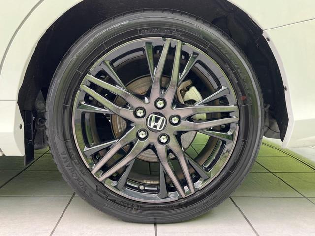 オデッセイハイブリッド e:HEVアブソルート・EX 後席モニター 両側電動スライドドア 衝突被害軽減装置 禁煙車 純正ナビ 全周囲カメラ レーダークルーズ ETC Bluetooth フルセグ ハーフレザーシート LEDヘッドライト LEDフォグライト(24枚目)