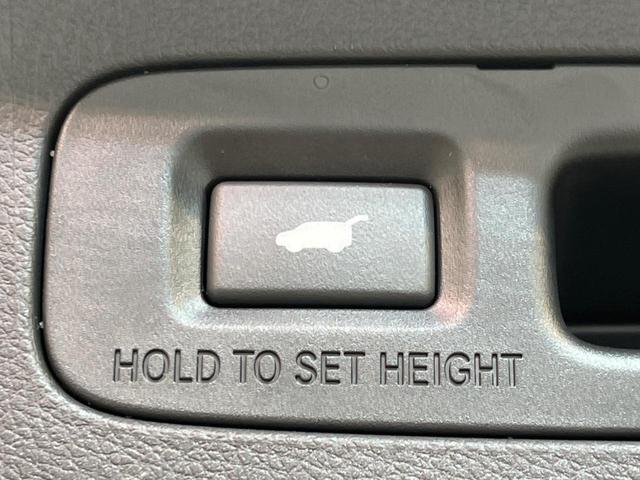 オデッセイハイブリッド e:HEVアブソルート・EX 後席モニター 両側電動スライドドア 衝突被害軽減装置 禁煙車 純正ナビ 全周囲カメラ レーダークルーズ ETC Bluetooth フルセグ ハーフレザーシート LEDヘッドライト LEDフォグライト(28枚目)