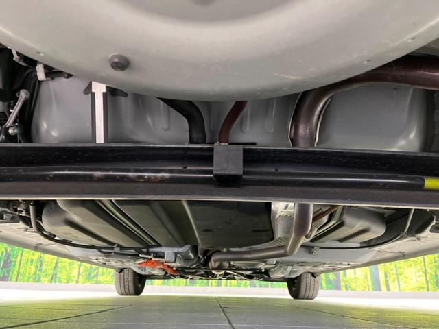 シエンタ ハイブリッド　Ｇ　セーフティーエディションＩＩ　両側電動ドア　純正ＳＤナビ　バックカメラ　衝突被害軽減システム　禁煙車　ドラレコ　コーナーセンサー　ＬＥＤヘッド　ビルトインＥＴＣ　クルコン　オートハイビーム　車線逸脱警報　オートライト（19枚目）