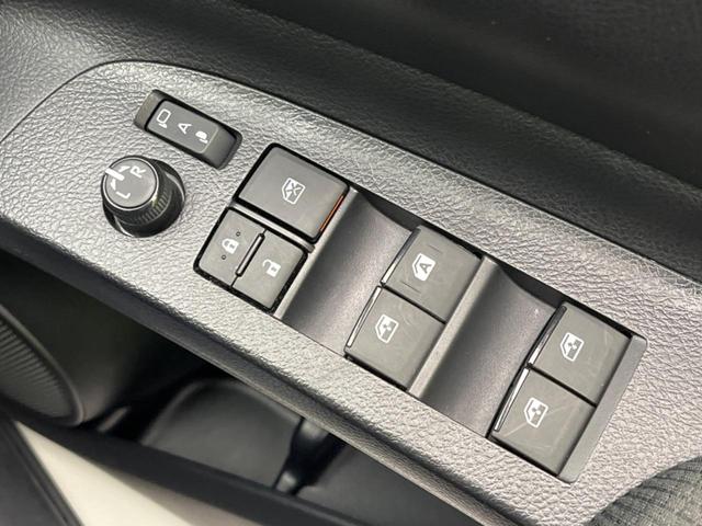 シエンタ ハイブリッド　Ｇ　セーフティーエディションＩＩ　両側電動ドア　純正ＳＤナビ　バックカメラ　衝突被害軽減システム　禁煙車　ドラレコ　コーナーセンサー　ＬＥＤヘッド　ビルトインＥＴＣ　クルコン　オートハイビーム　車線逸脱警報　オートライト（39枚目）