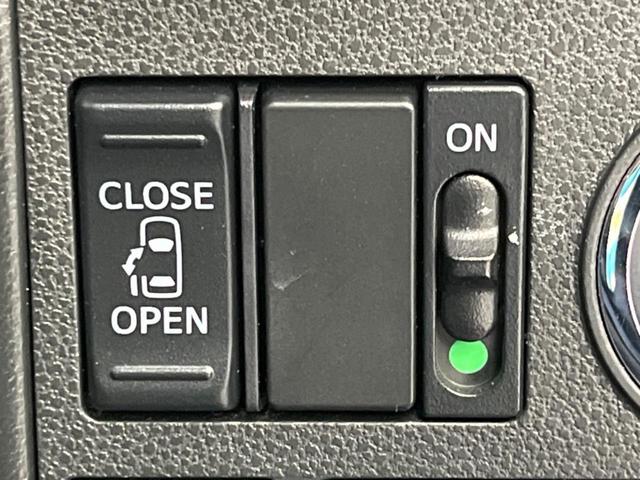 タント カスタムＸ　トップエディションＳＡＩＩＩ　電動スライドドア　衝突軽減装置　禁煙車　純正ナビ　バックカメラ　ＥＴＣ　Ｂｌｕｅｔｏｏｔｈ　フルセグ　スマートキー　シートヒーター　ハーフレザーシート　ＬＥＤヘッドライト　ＬＥＤフォグランプ（3枚目）