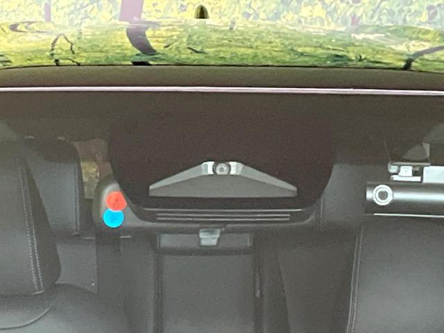 ヤリスクロス Ｚ　全周囲カメラ　衝突被害軽減システム　レーダークルーズ　禁煙車　ハーフレザーシート　パワーシート　ドラレコ　コーナーセンサー　スマートキー　ＬＥＤヘッド　ビルトインＥＴＣ　純正１８インチアルミ（3枚目）