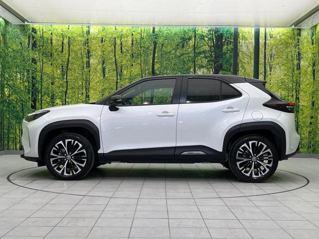 ヤリスクロス Ｚ　全周囲カメラ　衝突被害軽減システム　レーダークルーズ　禁煙車　ハーフレザーシート　パワーシート　ドラレコ　コーナーセンサー　スマートキー　ＬＥＤヘッド　ビルトインＥＴＣ　純正１８インチアルミ（27枚目）