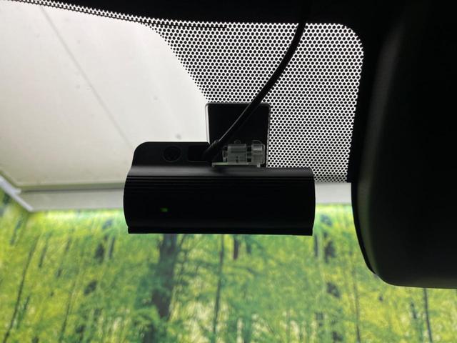 ヤリスクロス Ｚ　全周囲カメラ　衝突被害軽減システム　レーダークルーズ　禁煙車　ハーフレザーシート　パワーシート　ドラレコ　コーナーセンサー　スマートキー　ＬＥＤヘッド　ビルトインＥＴＣ　純正１８インチアルミ（60枚目）