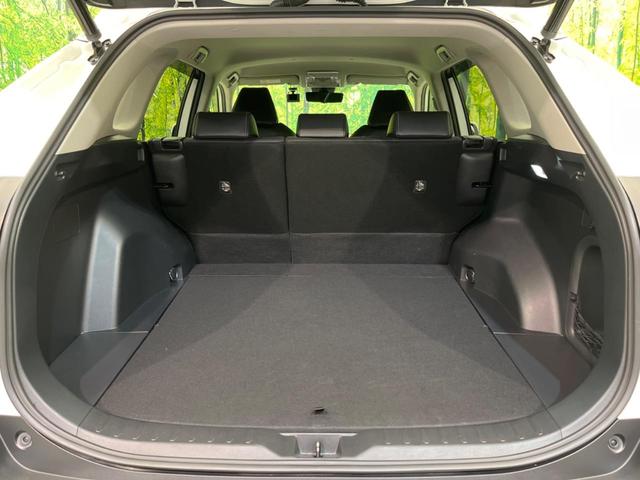 ＲＡＶ４ ハイブリッドＧ　モデリスタエアロ　衝突軽減装置　純正９インチディスプレイオーディオ　レーダークルーズコントロール　全周囲カメラ　ＥＴＣ　Ｂｌｕｅｔｏｏｔｈ　ドライブレコーダー　パワーバックドア　シートヒーター（10枚目）