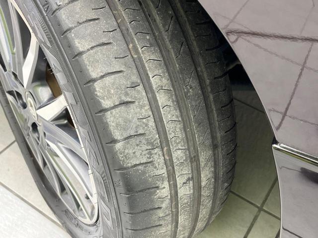 ヴォクシー ＺＳ　両側電動スライドドア　純正９インチナビ　バックカメラ　後席モニター　ドラレコ　ＥＴＣ　禁煙車　ＬＥＤヘッド　Ｂｌｕｅｔｏｏｔｈ再生　スマートキー　オートエアコン　オートライト　ＣＤ／ＤＶＤ再生（22枚目）