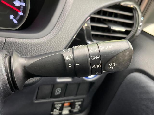 ヴォクシー ＺＳ　両側電動スライドドア　純正９インチナビ　バックカメラ　後席モニター　ドラレコ　ＥＴＣ　禁煙車　ＬＥＤヘッド　Ｂｌｕｅｔｏｏｔｈ再生　スマートキー　オートエアコン　オートライト　ＣＤ／ＤＶＤ再生（53枚目）