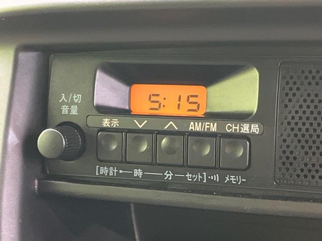 ＮＶ１００クリッパーバン ＤＸ　禁煙車　ＥＴＣ　スマートキー　オートライト　ドアバイザー　プライバシーガラス　盗難防止装置　ＵＳＢ入力端子　トラクションコントロール　エアコン　横滑り防止機能　パワーステアリング（3枚目）