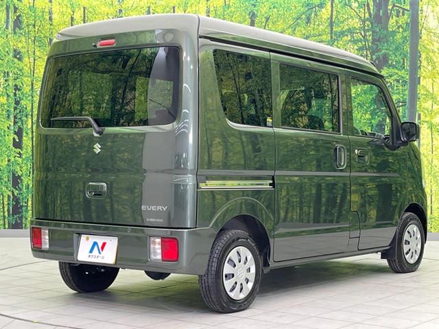 ☆全国のネクステージからお取り寄せが可能※！遠方の店舗に展示してあるクルマが気になる場合も、最寄りの店舗でご覧いただくことが可能です！是非私たちに要望をお聞かせください！※別途費用