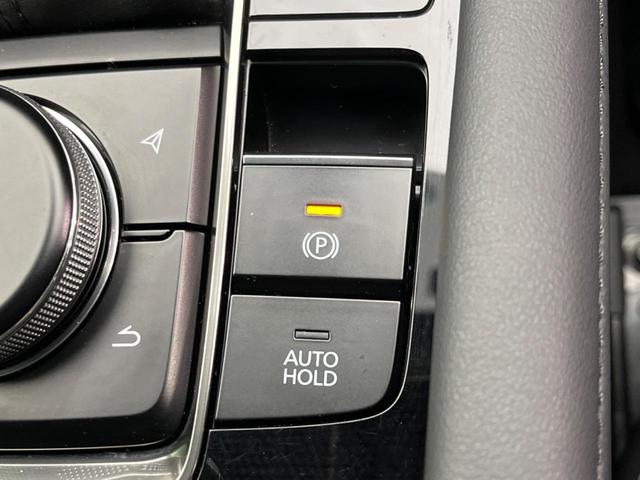 ＭＡＺＤＡ３セダン Ｘプロアクティブ　ツーリングセレクション　バックカメラ　ＢＯＳＥサウンド　衝突被害軽減システム　レーダークルーズ　禁煙車　電動リアゲート　パワーシート　ドラレコ　コーナーセンサー　スマートキー　ＬＥＤヘッド　ビルトインＥＴＣ（63枚目）