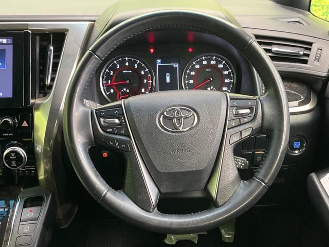 アルファード ２．５Ｓ　タイプゴールドＩＩ　サンルーフ　両側電動スライドドア　純正ナビ　フリップダウンモニター　バックカメラ　衝突軽減装置　レーダークルーズコントロール　禁煙車　パワーバックドア　ハーフレザーシート　ドライブレコーダー（12枚目）