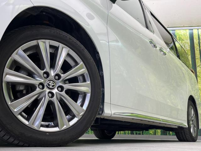 アルファード ２．５Ｓ　タイプゴールドＩＩ　サンルーフ　両側電動スライドドア　純正ナビ　フリップダウンモニター　バックカメラ　衝突軽減装置　レーダークルーズコントロール　禁煙車　パワーバックドア　ハーフレザーシート　ドライブレコーダー（14枚目）