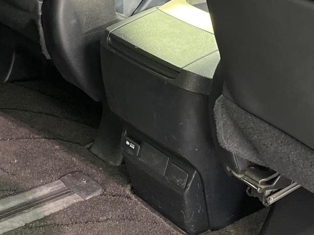 アルファード ２．５Ｓ　タイプゴールドＩＩ　サンルーフ　両側電動スライドドア　純正ナビ　フリップダウンモニター　バックカメラ　衝突軽減装置　レーダークルーズコントロール　禁煙車　パワーバックドア　ハーフレザーシート　ドライブレコーダー（47枚目）