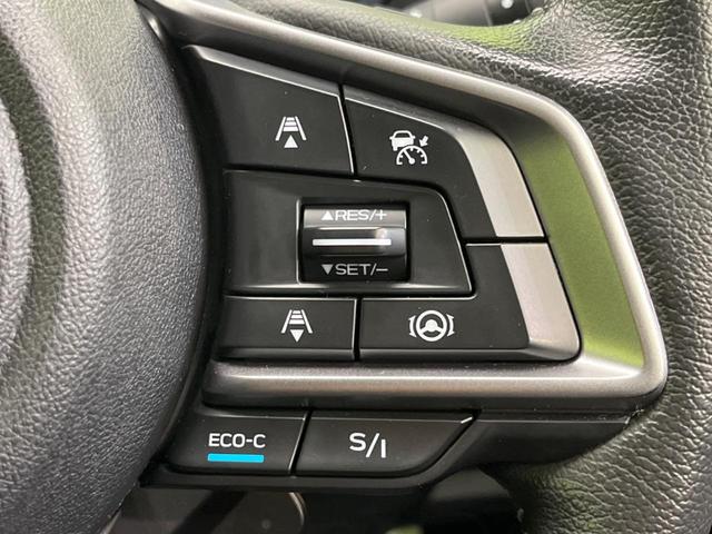 フォレスター アドバンス　４ＷＤ　サンルーフ　衝突軽減装置　レーダークルーズ　純正ＳＤナビ　バックカメラ　禁煙車　レザーシート　全席シートヒーター　クリアランスソナー　ＥＴＣ　Ｂｌｕｅｔｏｏｔｈ再生　ＣＤ／ＤＶＤ再生（5枚目）