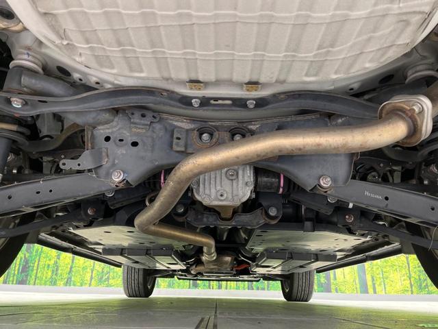 フォレスター アドバンス　４ＷＤ　サンルーフ　衝突軽減装置　レーダークルーズ　純正ＳＤナビ　バックカメラ　禁煙車　レザーシート　全席シートヒーター　クリアランスソナー　ＥＴＣ　Ｂｌｕｅｔｏｏｔｈ再生　ＣＤ／ＤＶＤ再生（19枚目）