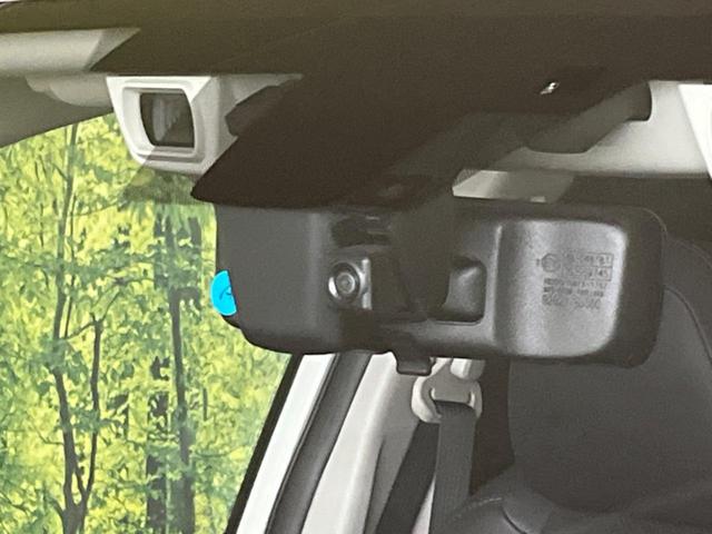 フォレスター アドバンス　４ＷＤ　サンルーフ　衝突軽減装置　レーダークルーズ　純正ＳＤナビ　バックカメラ　禁煙車　レザーシート　全席シートヒーター　クリアランスソナー　ＥＴＣ　Ｂｌｕｅｔｏｏｔｈ再生　ＣＤ／ＤＶＤ再生（21枚目）
