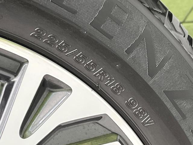 フォレスター アドバンス　４ＷＤ　サンルーフ　衝突軽減装置　レーダークルーズ　純正ＳＤナビ　バックカメラ　禁煙車　レザーシート　全席シートヒーター　クリアランスソナー　ＥＴＣ　Ｂｌｕｅｔｏｏｔｈ再生　ＣＤ／ＤＶＤ再生（26枚目）