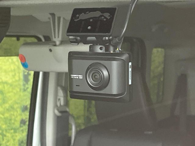 スペーシアカスタム ハイブリッドＸＳ　両側電動スライド　衝突軽減装置　純正ナビ　バックカメラ　ドライブレコーダー　Ｂｌｕｅｔｏｏｔｈ　スマートキー　レーダークルーズ　シートヒーター　クリアランスソナー　ＬＥＤヘッド　オートライト（7枚目）