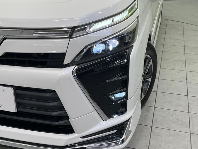 ヴォクシー ＺＳ　煌　両側電動ドア　後席モニター　バックカメラ　衝突被害軽減システム　禁煙車　ドラレコ　スマートキー　ＬＥＤヘッド　ビルトインＥＴＣ　クルコン　純正１６インチアルミ　オートライト　デュアルエアコン（13枚目）