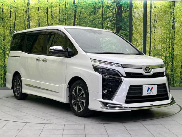 ヴォクシー ＺＳ　煌　両側電動ドア　後席モニター　バックカメラ　衝突被害軽減システム　禁煙車　ドラレコ　スマートキー　ＬＥＤヘッド　ビルトインＥＴＣ　クルコン　純正１６インチアルミ　オートライト　デュアルエアコン（17枚目）