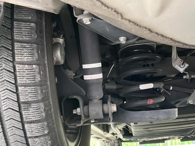 ヴォクシー ＺＳ　煌　両側電動ドア　後席モニター　バックカメラ　衝突被害軽減システム　禁煙車　ドラレコ　スマートキー　ＬＥＤヘッド　ビルトインＥＴＣ　クルコン　純正１６インチアルミ　オートライト　デュアルエアコン（31枚目）