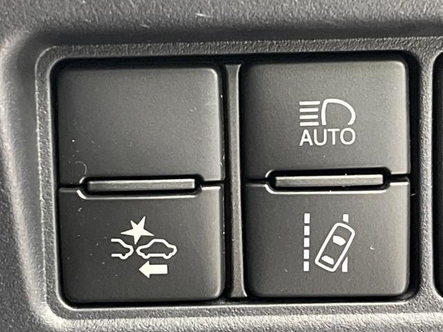 ヴォクシー ＺＳ　煌　両側電動ドア　後席モニター　バックカメラ　衝突被害軽減システム　禁煙車　ドラレコ　スマートキー　ＬＥＤヘッド　ビルトインＥＴＣ　クルコン　純正１６インチアルミ　オートライト　デュアルエアコン（47枚目）