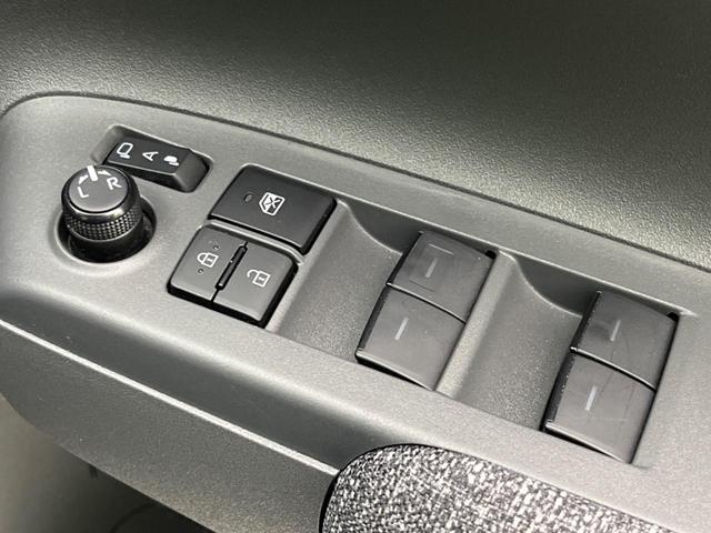 シエンタ ハイブリッドＺ　両側電動ドア　全周囲カメラ　１００Ｖ電源　衝突被害軽減システム　レーダークルーズ　禁煙車　コーナーセンサー　スマートキー　ＬＥＤヘッド　ビルトインＥＴＣ　純正１５インチアルミ　オートハイビーム（43枚目）