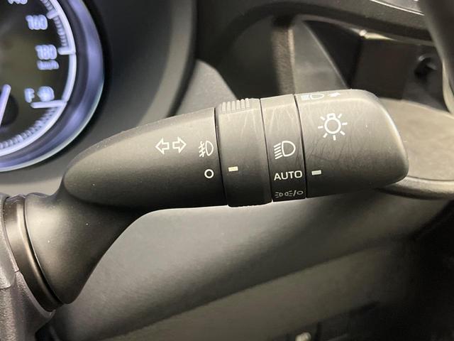 ハリアー Ｚ　メーカーナビ　全周囲カメラ　ＪＢＬサウンドシステム　衝突軽減装置　レーダークルーズ　禁煙車　ハーフレザーシート　パワーシート　ドラレコ　コーナーセンサー　レーンキープ　スマートキー　ＬＥＤヘッド（53枚目）