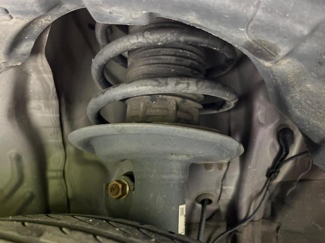 アクア Sスタイルブラック 衝突軽減装置 禁煙車 純正ナビ バックカメラ ドラレコ ETC スマートキー LEDヘッド オートマチックハイビーム 車線逸脱警報 オートライト オートエアコン Bluetooth再生 CD再生(23枚目)