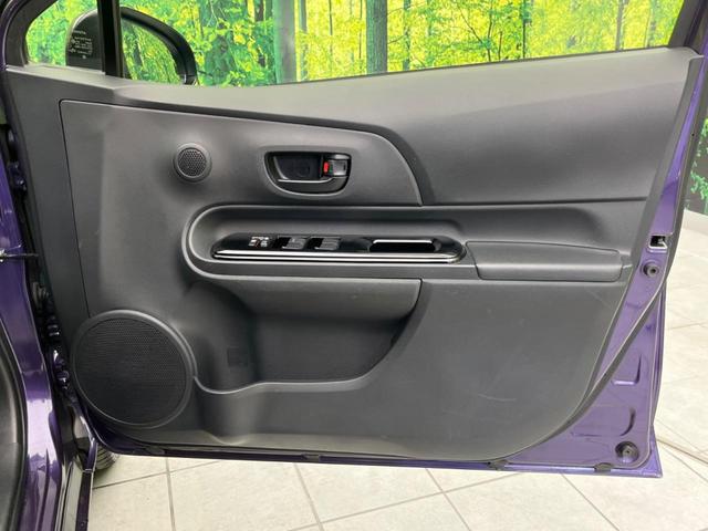 アクア Sスタイルブラック 衝突軽減装置 禁煙車 純正ナビ バックカメラ ドラレコ ETC スマートキー LEDヘッド オートマチックハイビーム 車線逸脱警報 オートライト オートエアコン Bluetooth再生 CD再生(34枚目)