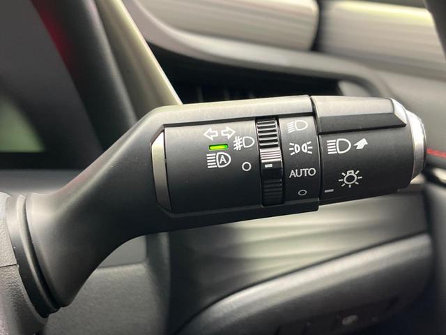 ＥＳ ＥＳ３００ｈ　Ｆスポーツ　サンルーフ　衝突軽減　レーダークルーズ　１２．３型メーカーナビ　バックカメラ　Ｂｌｕｅｔｏｏｔｈ　フルセグ　ＥＴＣ　ドラレコ　三眼ＬＥＤヘッド　シートヒーター　合皮シート　オートマチックハイビーム（56枚目）