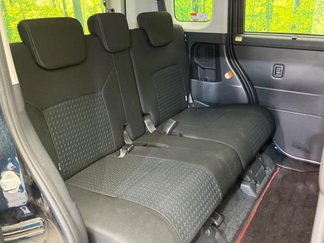 ルーミー カスタムＧ　両側電動スライドドア　純正ナビ　バックカメラ　衝突軽減装置　レーダークルーズコントロール　禁煙車　ドライブレコーダー　コーナーセンサー　レーンキープ　スマートキー　ＬＥＤヘッド　ＥＴＣ（9枚目）