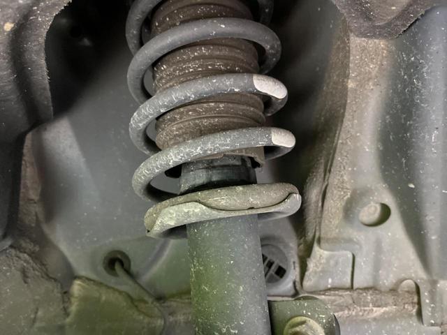 ルーミー カスタムＧ　両側電動スライドドア　純正ナビ　バックカメラ　衝突軽減装置　レーダークルーズコントロール　禁煙車　ドライブレコーダー　コーナーセンサー　レーンキープ　スマートキー　ＬＥＤヘッド　ＥＴＣ（22枚目）