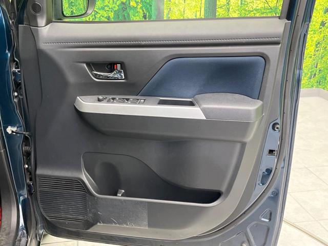 ルーミー カスタムＧ　両側電動スライドドア　純正ナビ　バックカメラ　衝突軽減装置　レーダークルーズコントロール　禁煙車　ドライブレコーダー　コーナーセンサー　レーンキープ　スマートキー　ＬＥＤヘッド　ＥＴＣ（32枚目）