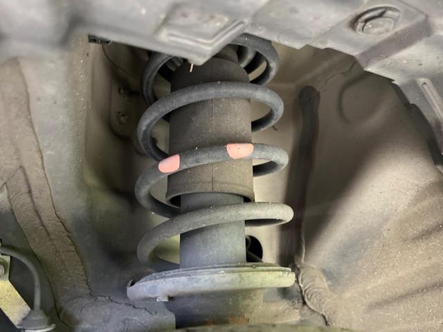 ハスラー ＪスタイルＩＩ　２トーン　衝突軽減装置　ＳＤナビ　バックカメラ　ＥＴＣ　ドラレコ　Ｂｌｕｅｔｏｏｔｈ　フルセグ　革巻きハンドル　ステアリングスイッチ　ＬＥＤヘッド　スマートキー　シートヒーター　　純正１５インチＡＷ（20枚目）