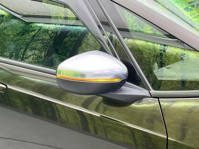 フィット ｅ：ＨＥＶリュクス　衝突軽減装置　禁煙車　９型ナビ　バックカメラ　ドラレコ　ＥＴＣ　レーダークルーズコントロール　クリアランスソナー　スマートキー　レーンアシスト　オートマチックハイビーム　オートエアコン（22枚目）