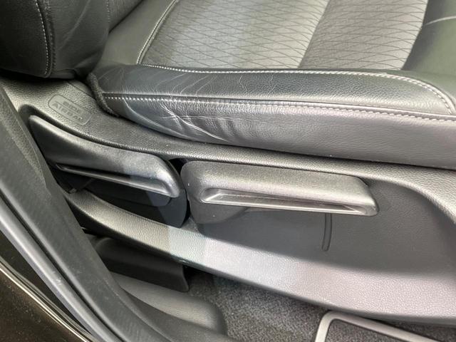 フィット ｅ：ＨＥＶリュクス　衝突軽減装置　禁煙車　９型ナビ　バックカメラ　ドラレコ　ＥＴＣ　レーダークルーズコントロール　クリアランスソナー　スマートキー　レーンアシスト　オートマチックハイビーム　オートエアコン（36枚目）