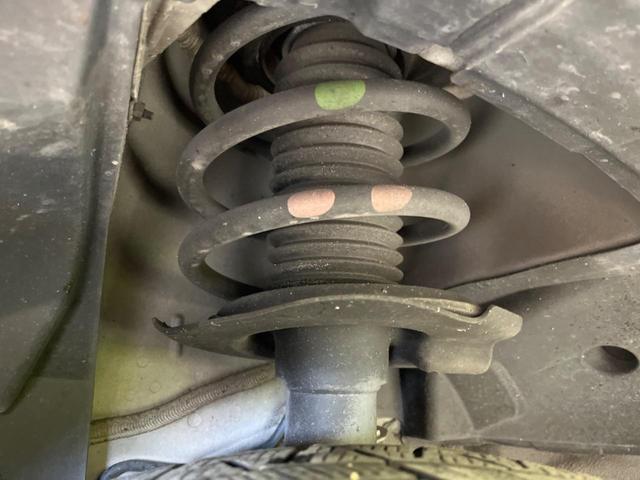 セレナ ｅ－パワー　ハイウェイスターＶ　アーバンクロム　フリップダウンモニター　両側電動スライドドア　衝突軽減装置　禁煙車　純正１０インチナビ　全周囲カメラ　ＥＴＣ　Ｂｌｕｅｔｏｏｔｈ　フルセグ　ドライブレコーダー　シートヒーター　ＬＥＤヘッドライト（23枚目）