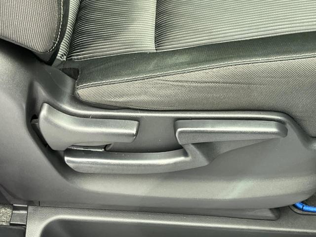 セレナ ｅ－パワー　ハイウェイスターＶ　アーバンクロム　フリップダウンモニター　両側電動スライドドア　衝突軽減装置　禁煙車　純正１０インチナビ　全周囲カメラ　ＥＴＣ　Ｂｌｕｅｔｏｏｔｈ　フルセグ　ドライブレコーダー　シートヒーター　ＬＥＤヘッドライト（40枚目）