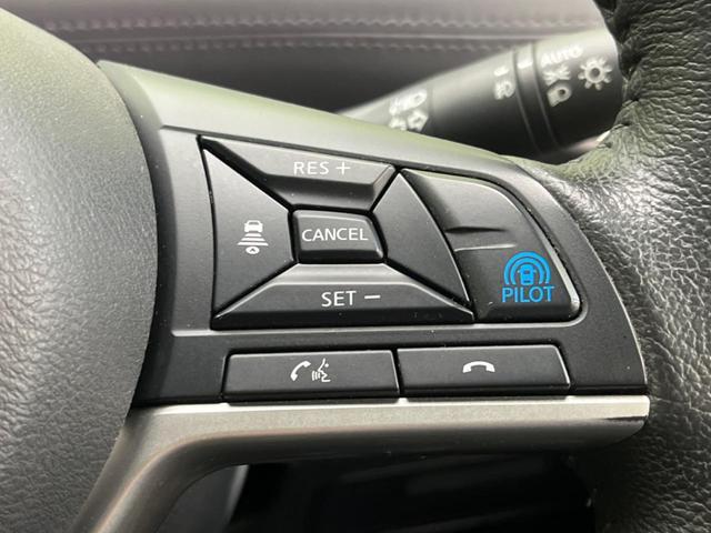 セレナ ｅ－パワー　ハイウェイスターＶ　アーバンクロム　フリップダウンモニター　両側電動スライドドア　衝突軽減装置　禁煙車　純正１０インチナビ　全周囲カメラ　ＥＴＣ　Ｂｌｕｅｔｏｏｔｈ　フルセグ　ドライブレコーダー　シートヒーター　ＬＥＤヘッドライト（55枚目）