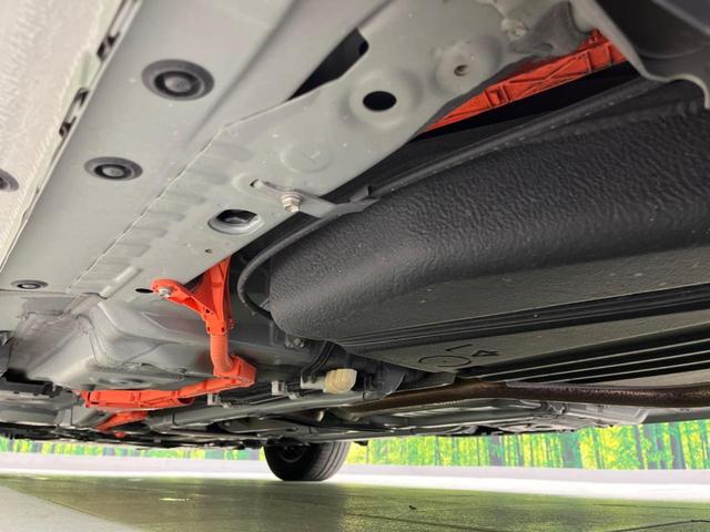 シエンタ ハイブリッドＺ　衝突軽減　両側電動スライドドア　純正ナビ　レーダークルーズ　バックカメラ　フルセグ　Ｂｌｕｅｔｏｏｔｈ　禁煙車　シートヒーター　革巻きハンドル　ステアリングスイッチ　ＬＥＤヘッド　車線逸脱警報（29枚目）