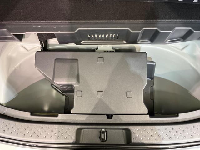 シエンタ ハイブリッドＺ　衝突軽減　両側電動スライドドア　純正ナビ　レーダークルーズ　バックカメラ　フルセグ　Ｂｌｕｅｔｏｏｔｈ　禁煙車　シートヒーター　革巻きハンドル　ステアリングスイッチ　ＬＥＤヘッド　車線逸脱警報（34枚目）