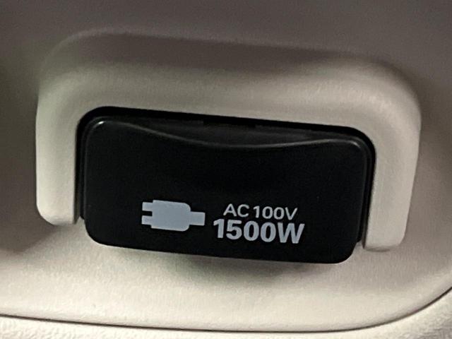 シエンタ ハイブリッドＺ　衝突軽減　両側電動スライドドア　純正ナビ　レーダークルーズ　バックカメラ　フルセグ　Ｂｌｕｅｔｏｏｔｈ　禁煙車　シートヒーター　革巻きハンドル　ステアリングスイッチ　ＬＥＤヘッド　車線逸脱警報（57枚目）