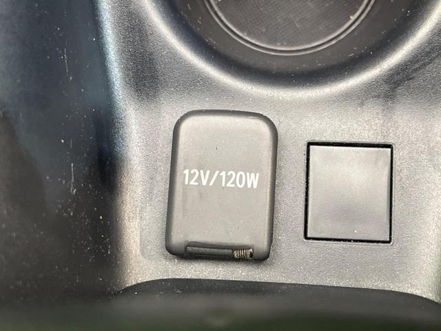 プリウス ＳセーフティプラスＩＩ　衝突軽減　レーダークルーズ　純正８型ナビ　全周囲カメラ　禁煙車　ドラレコ　ＥＴＣ　Ｂｌｕｅｔｏｏｔｈ　フルセグ　ＬＥＤヘッド　ＬＥＤフォグ　オートマチックハイビーム　クリアランスソナー（54枚目）